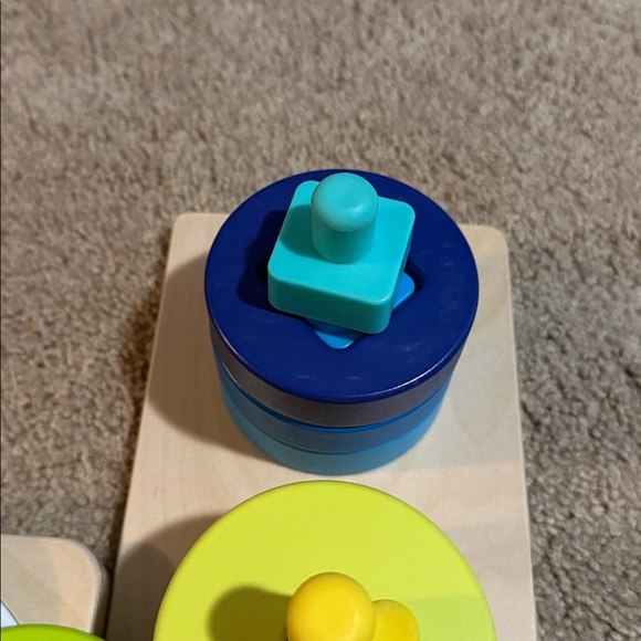 LOVEVERY Toys Twist & Pivot Pattern Puzzle & Calming Circle - Picture 5 of 8